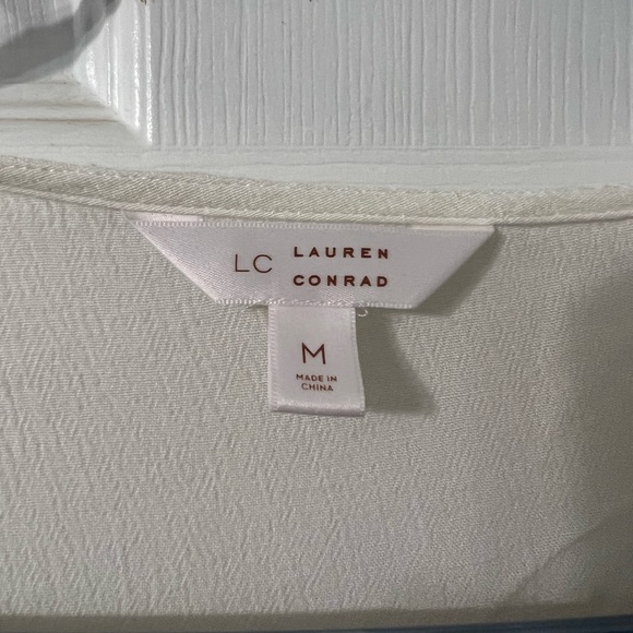 Flowy blouse - Picture 2 of 3